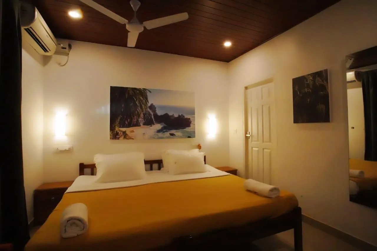 Bamboo Lagoon Backwater Front Resort Alappuzha 3*,