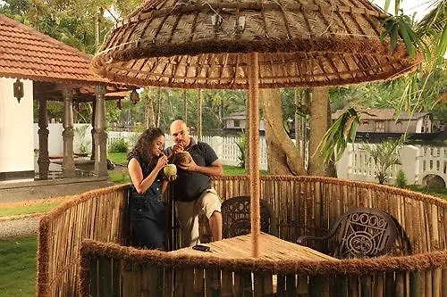 Bamboo Lagoon Backwater Front Resort Alappuzha 3*,
